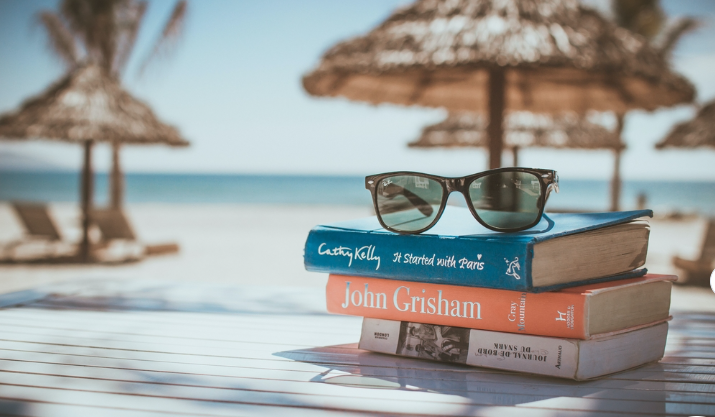 Dive Into Creativity: Adult Summer Reading Program Brings Color to Your World